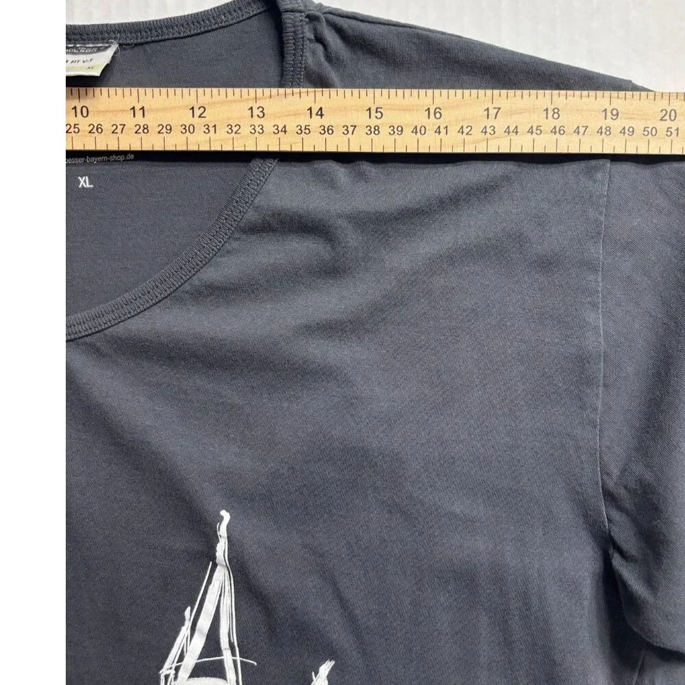 Neuschwanstein Castle Men's Slim V XL Shirt James & Nicholson Gray Graphic Tee - Picture 8 of 9